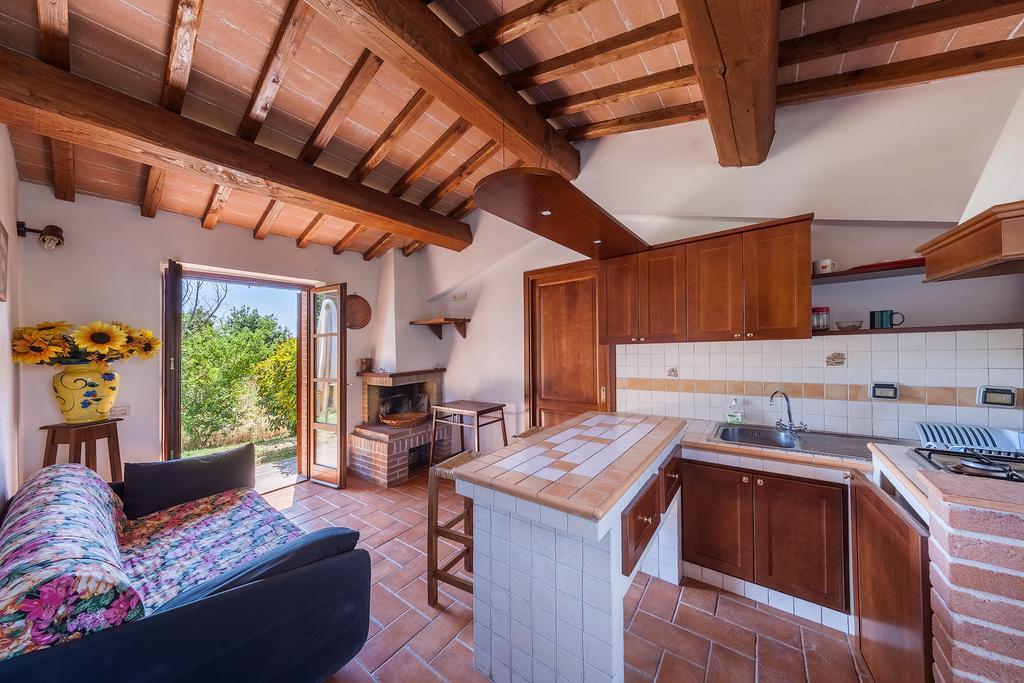 Agriturismo Quercetelli กัสติลโยเน เดล ลาโก ภายนอก รูปภาพ